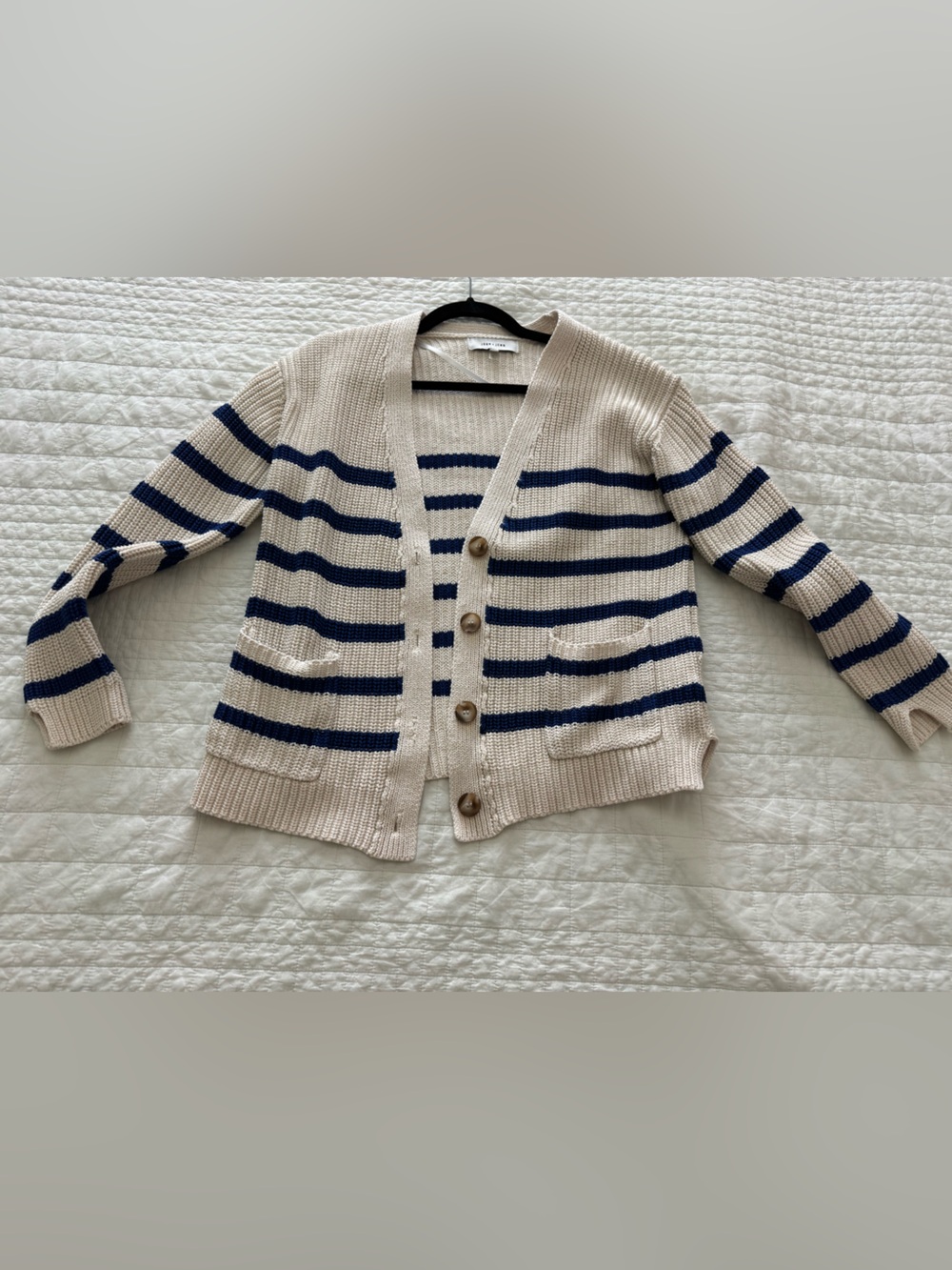 Evereve John and Jen cardigan XS